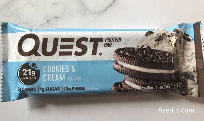 Quest Cookies and Cream bar